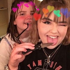 Meet your Posher, Kaelyn